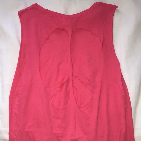 H&M Tops - H&M peace cutout tank H&M Tops - H&M peace cutout tank